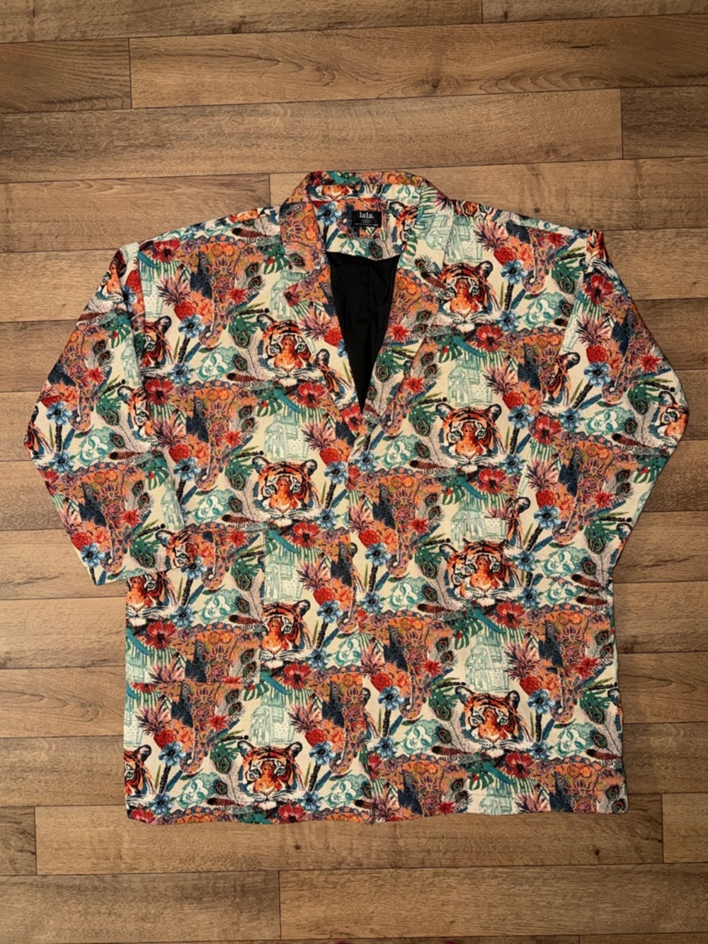 Dressed In LALA Size 2X/3X Scorpio Coat In Wild Soul Jacquard Animal Tapestry